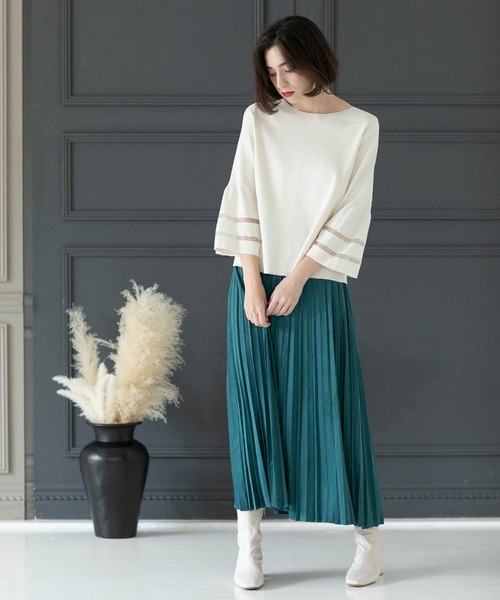 OPAQUE.CLIP（オペークドットクリップ）の「◆UV シアーフレアスリーブニット【抗ピル/洗濯機洗い可】（ニット/セーター・レディース・ライトブルー/チャコールグレー/オフホワイト/ブラック/ブラウン系・40/42/38）」の11枚目の写真