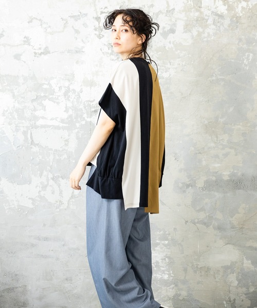 OSMOSIS(オズモーシス)の「切替配色プルオーバー(Tシャツ/カットソー・レディース・ホワイト/カーキ/ブラック・ONE SIZE)」の9枚目の写真