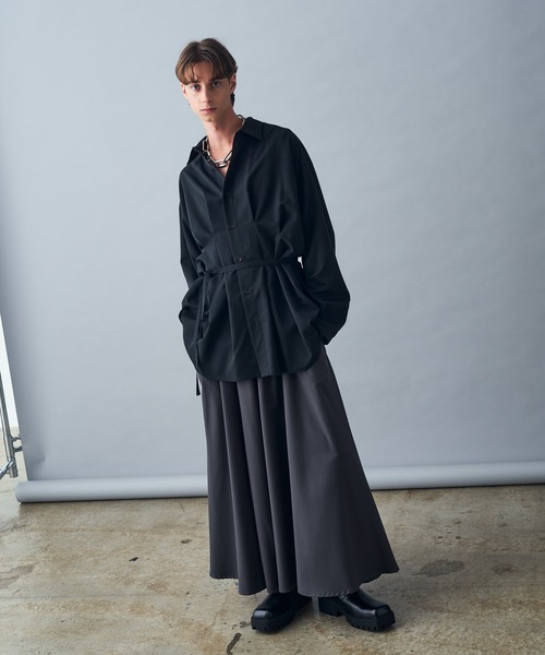 KUUUPY(クーピー)の「Multi-Way Back Cord Dart Shirt - マルチウェイ背面コードダーツシャツ(シャツ/ブラウス・メンズ・チャコールグレー/ブラック/グレイッシュベージュ・LARGE/MEDIUM/SMALL)」の22枚目の写真
