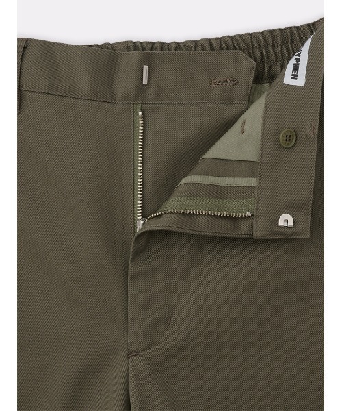 SOFTHYPHEN（ソフトハイフン）の「CHINO STRAIGHT WIDE TROUSERS