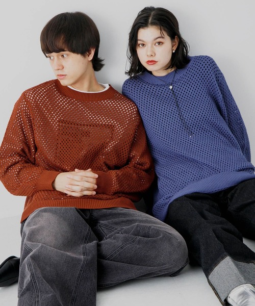 SENSE OF PLACE by URBAN RESEARCH（センスオブプレイスバイアーバンリサーチ）の「『洗濯可』シアーメッシュクルーネックニット（ニット/セーター・メンズ・ブルー/チャコールグレー/オレンジ/パープル・LARGE/MEDIUM）」の12枚目の写真