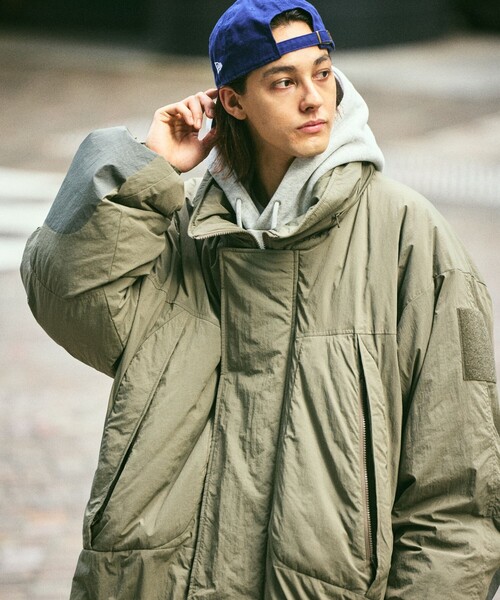 FREAK'S STORE（フリークスストア）の「限定展開 ビッグシルエット モンスターパーカー / 中綿 ミリタリージャケット（ブルゾン・メンズ・オリーブ/ブラック・LARGE/MEDIUM/SMALL）」の6枚目の写真