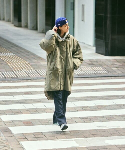 FREAK'S STORE（フリークスストア）の「限定展開 ビッグシルエット モンスターパーカー / 中綿 ミリタリージャケット（ブルゾン・メンズ・オリーブ/ブラック・LARGE/MEDIUM/SMALL）」の7枚目の写真