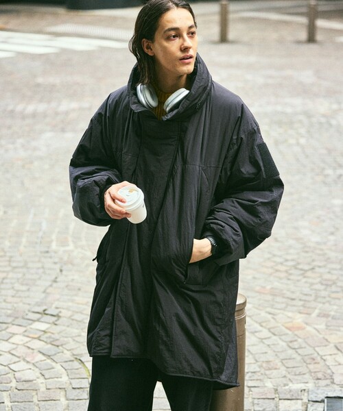 FREAK'S STORE（フリークスストア）の「限定展開 ビッグシルエット モンスターパーカー / 中綿 ミリタリージャケット（ブルゾン・メンズ・オリーブ/ブラック・LARGE/MEDIUM/SMALL）」の3枚目の写真