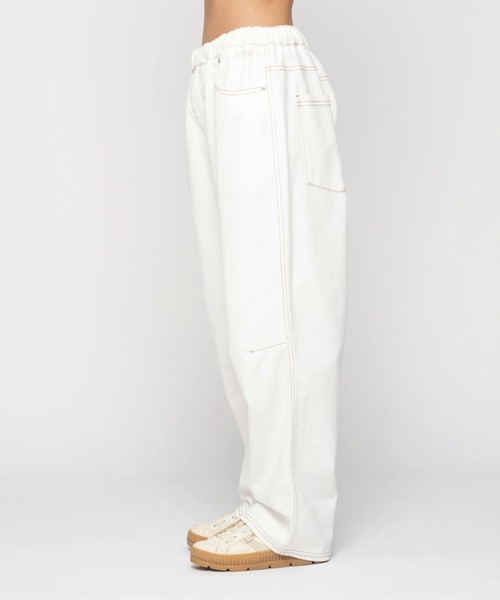 ROXY（ロキシー）の「TAKE IT EASY PANTS/ロキシーワイドフィットパンツ（チノパンツ・レディース・オリーブ/インディゴブルー/ホワイト/グリーン/ブラック/ブラック系その他・LARGE/MEDIUM/SMALL）」の18枚目の写真