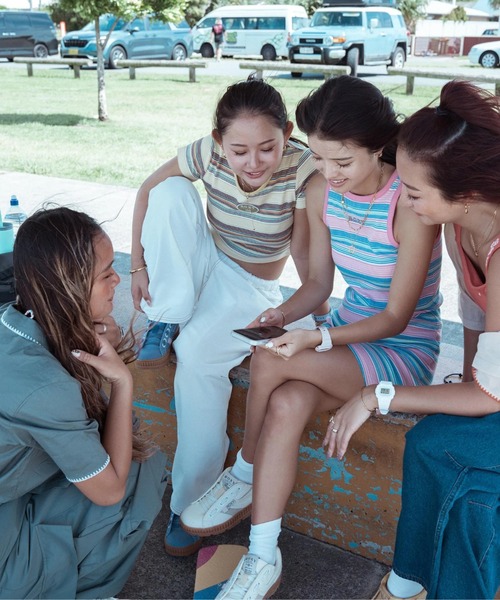 ROXY（ロキシー）の「TAKE IT EASY PANTS/ロキシーワイドフィットパンツ（チノパンツ・レディース・オリーブ/インディゴブルー/ホワイト/グリーン/ブラック/ブラック系その他・LARGE/MEDIUM/SMALL）」の13枚目の写真