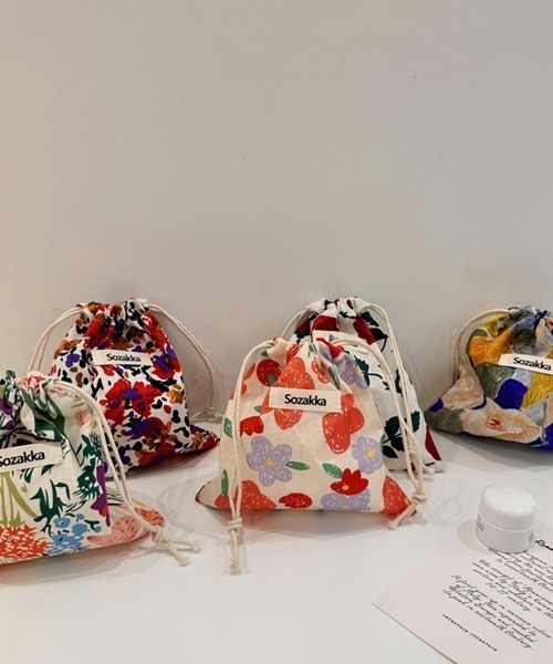 ◾️新品未使用　h.myriad 巾着ポーチ　ショルダーポーチ SIMPLICITY DRAW STRING CHARM POUCH ドローストリングチャーム