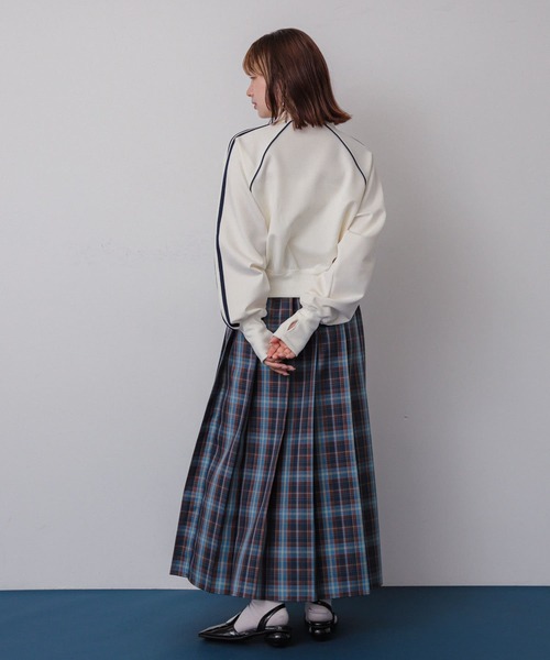 SENSE OF PLACE by URBAN RESEARCH(センスオブプレイスバイアーバンリサーチ)の「トラックジャケット(ブルゾン・レディース・アイボリー/ネイビー/カーキ・ONE)」の9枚目の写真