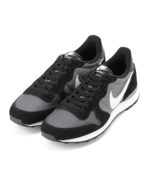 NIKE(ナイキ)の「NIKE / インターナショナリスト 15FW (631754-012)(スニーカー・レディース・グレー・24/25/24.5/25.5)」の2枚目の写真