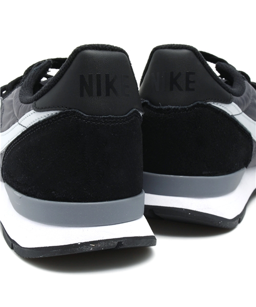 NIKE(ナイキ)の「NIKE / インターナショナリスト 15FW (631754-012)(スニーカー・レディース・グレー・24/25/24.5/25.5)」の8枚目の写真