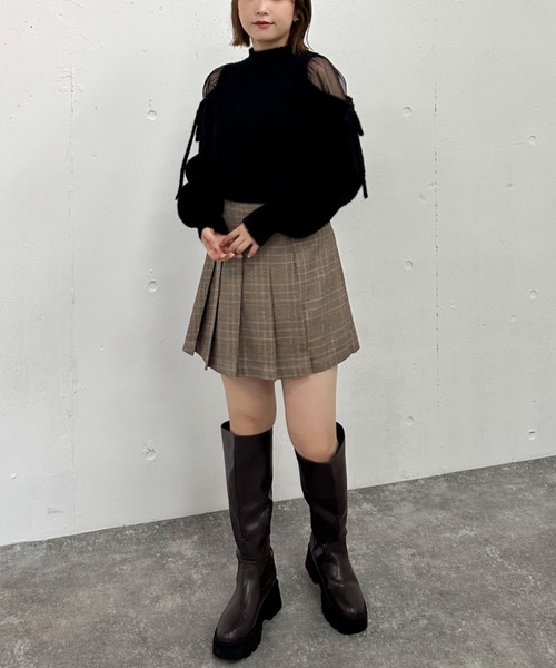 archives(アルシーヴ)の「ショルダーシアーリブフェザーニット(ニット/セーター・レディース・ブラック/ピンクベージュ/アイボリー/ブルーグレー・MEDIUM)」の9枚目の写真