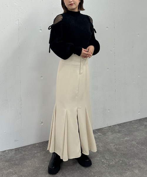 archives(アルシーヴ)の「ショルダーシアーリブフェザーニット(ニット/セーター・レディース・ブラック/ピンクベージュ/アイボリー/ブルーグレー・MEDIUM)」の12枚目の写真