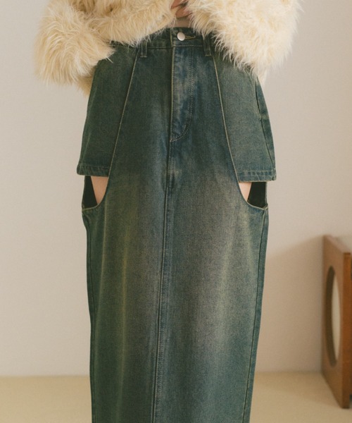 VANNIE U(ヴァニーユー)の「サイドカットアウトデニムスカート/SM展開(デニムスカート・レディース・インディゴブルー/ライトブルー/ブルー・S/M)」の4枚目の写真