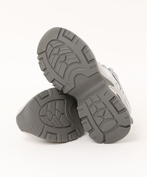 MEMECLE（メメクル）の「【 MEMECLE / メメクル 】シルバーメッシュ 厚底 カジュアルスニーカー（スニーカー・レディース・レッド/シルバー・L/M/S）」の21枚目の写真