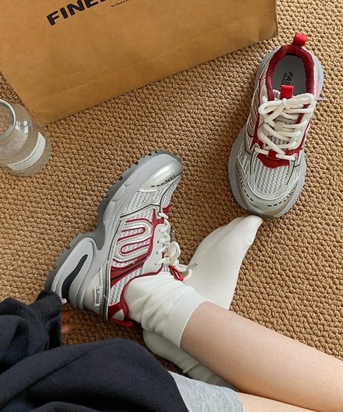 MEMECLE（メメクル）の「【 MEMECLE / メメクル 】シルバーメッシュ 厚底 カジュアルスニーカー（スニーカー・レディース・レッド/シルバー・L/M/S）」の4枚目の写真