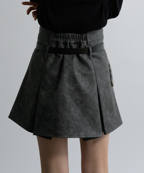 Ellno de Mavie（エルノデメヴィ）の「合皮アソートミニスカパン/SETUP対応（その他パンツ・レディース・ブラック/チャコールグレー・FREE）」の13枚目の写真