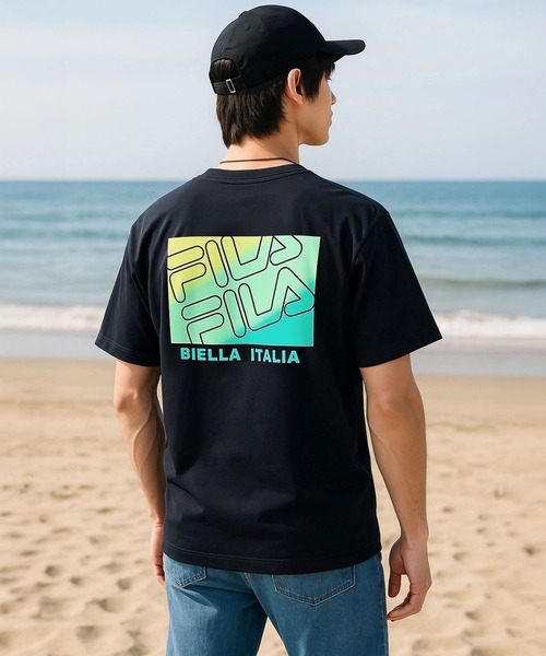 FILA(フィラ)の「FILA フィラ ブランド ロゴ 刺繍 ワンポイント グラデーション プリント 吸汗速乾 クルーネック 半袖 Tシャツ(Tシャツ/カットソー・メンズ・ネイビー/ブラック/ホワイト・LL/M/L)」の15枚目の写真