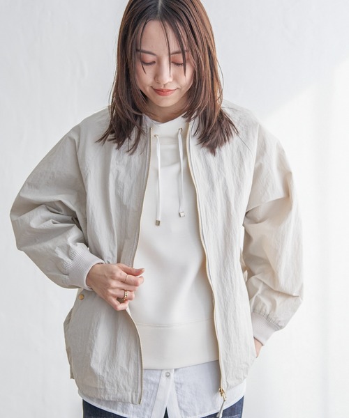 ikka(イッカ)の「ミドル丈リブブルゾン(ブルゾン・レディース・チャコールグレー/オフホワイト・M/L/S)」の5枚目の写真