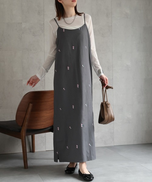 CHICWISH★フラワー刺繍キャミワンピース☆ セール】フラワー刺繍 キャミワンピース/flower（ワンピース