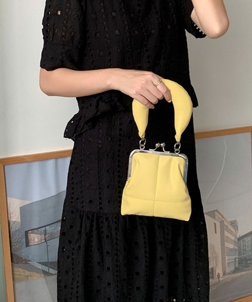SallyLunn（サリーラン）の「もこもこミニポシェット（ハンドバッグ・レディース・イエロー/アイボリー/ブラック/ブルー・FREE）」の13枚目の写真