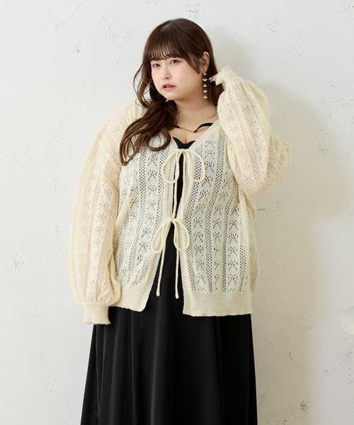 Louiosy(ルオシー)の「【チタンポスト】フラワー風パールティアードロングピアス(ピアス(両耳用)・レディース・ゴールド・FREE)」の5枚目の写真