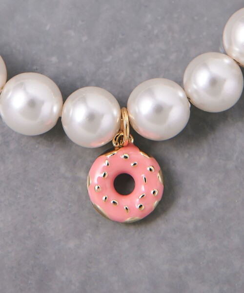 UNITED ARROWS（ユナイテッドアローズ）の「チャーム イミテーションパール ブレスレット（ブレスレット・レディース・その他3/その他2/その他1・FREE）」の5枚目の写真