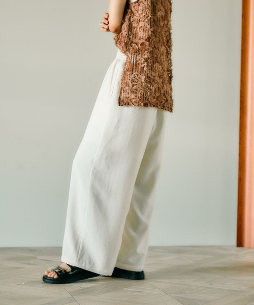 LEPSIM(レプシィム)の「《リネンライクドライシリーズ》ギャザーワイドストレートパンツ 290478(その他パンツ・レディース・カーキ/ブラック/アイボリー/ベージュ/グリーン系その他/ブラウン/チャコールグレー・FREE)」の10枚目の写真