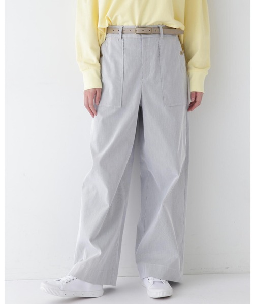human woman(ヒューマンウーマン)の「【3サイズ展開】◆コードストレッチベイカーセミワイドパンツ(その他パンツ・レディース・ダークインディゴブルー/ネイビー/イエロー系その他4・LARGE/MEDIUM/SMALL/X-SMALL)」の5枚目の写真