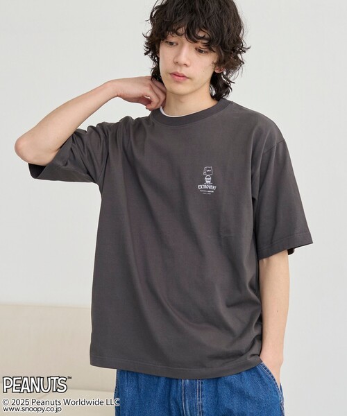 PEANUTS（ピーナッツ）の「PEANUTS(ピーナッツ)×coen ワンポイント刺繍Tシャツ（Tシャツ/カットソー・メンズ・グレー/ダークグレー/マスタード・M/L/XL）」の8枚目の写真
