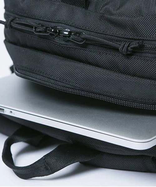 go slow caravan（ゴースローキャラバン）の「NEW ERA/ニューエラ　Smart Pack 28L（バックパック/リュック・メンズ・ブラック・FREE）」の6枚目の写真