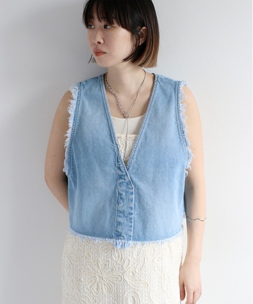 cepo（セポ）の「〈セットアップ対応〉デニムフリンジベスト（ベスト・レディース・ブルー系2/ブルー系3・M）」の15枚目の写真
