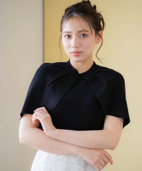 【新品 未使用 お値下げ中】Noela ノエラ ニット ノエラ Noela ケーブルポロニット （オフホワイト） -靴