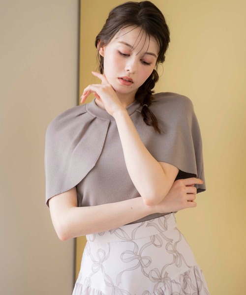 [新品未使用]デザインニット セール】ケープデザインニット（ニット/セーター）｜Noela