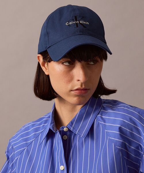 Calvin Klein（カルバン・クライン）の「キャップ - MONOLOGO モノグラムロゴベースボールキャップ（キャップ・メンズ・ブルー系その他/グリーン系その他/ホワイト/ブラック/ネイビー/イエロー系その他/ブルー系その他2/レッド系その他/ダークグリーン/ライトブルー/ブラウン/ベージュ・FREE）」の22枚目の写真