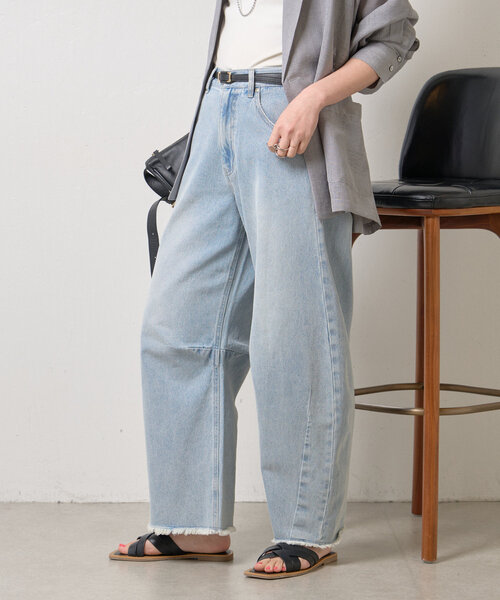 Jena espace merveilleux（ジェナ　エスパスメルヴェイユ）の「【リバイバル】カーブデニムパンツ（デニムパンツ・レディース・ブルー系その他/ネイビー/オフホワイト・FREE）」の20枚目の写真