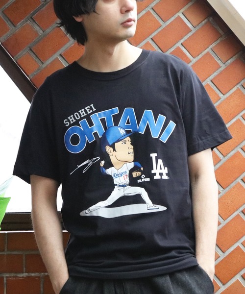 NEW ERA(ニューエラ)の「NEW ERA 大谷Tシャツ(Tシャツ/カットソー・メンズ・ブラック/ホワイト/ブルー・X-LARGE/XX-LARGE/MEDIUM/LARGE)」の3枚目の写真