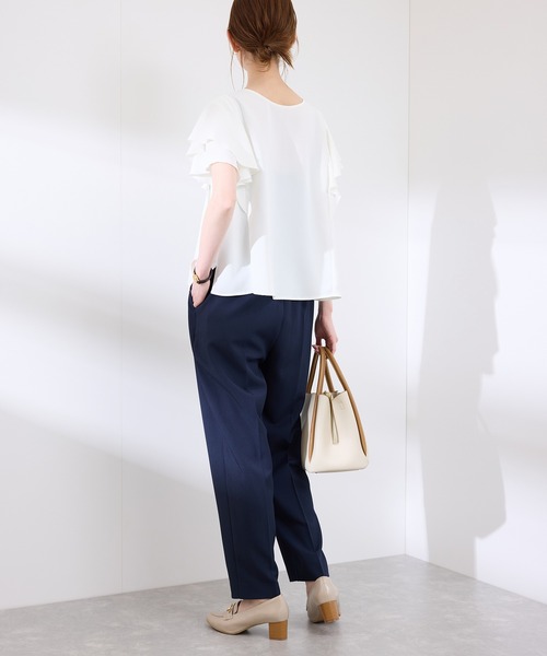 ROPE' PICNIC(ロペピクニック)の「【WEB限定カラー】【UVケア・接触冷感・前後2WAY】フレアスリーブブラウス(シャツ/ブラウス・レディース・チャコールグレー/オフホワイト/サックスブルー/オレンジ/ラベンダー・38)」の10枚目の写真