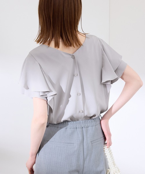 ROPE' PICNIC(ロペピクニック)の「【WEB限定カラー】【UVケア・接触冷感・前後2WAY】フレアスリーブブラウス(シャツ/ブラウス・レディース・チャコールグレー/オフホワイト/サックスブルー/オレンジ/ラベンダー・38)」の22枚目の写真