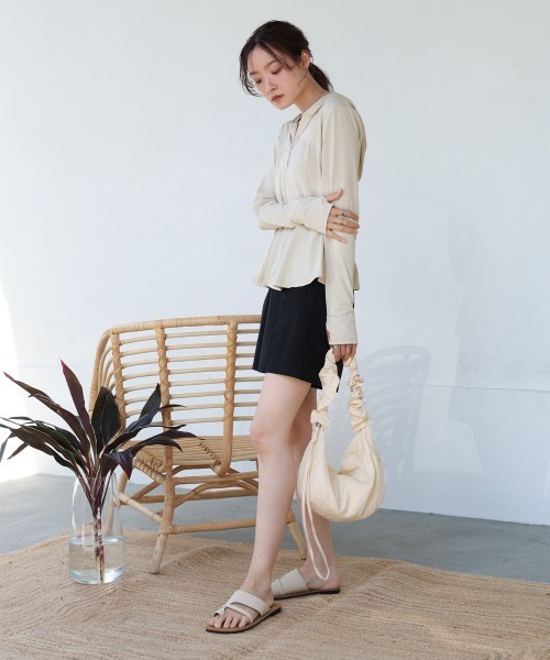 Bab（バブ）の「ペプラムダブルZIPストレッチラッシュガードパーカー（パーカー・レディース・ブラック/オフホワイト/ベージュ・M）」の20枚目の写真