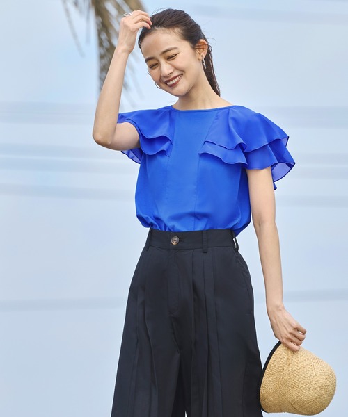 RUIRUE BOUTIQUE(ルイルエブティック)の「洗える ストレッチ | シアー ダブル フリル ケープ Tシャツ | レディース きれいめカジュアル 通勤 半袖 おしゃれ きれいめ カジュアル トップス カットソー(Tシャツ/カットソー・レディース・ロイヤルブルー/ブラック/ホワイト・LL/S/M/L)」の12枚目の写真