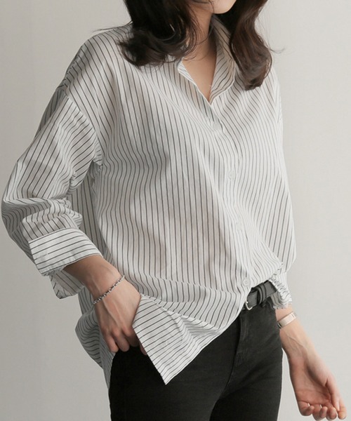 STYLEBLOCK(スタイルブロック)の「ストライプシャツ(シャツ/ブラウス・レディース・ホワイト/ネイビー・XL/M)」の1枚目の写真