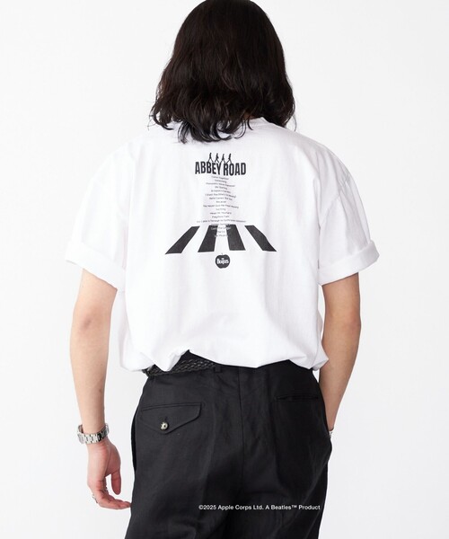 SHIPS(シップス)の「SHIPS: THE BEATLES フォトグラフィック Tシャツ(Tシャツ/カットソー・メンズ・ダークグレー/ホワイト/ホワイト系その他/ブラック・MEDIUM/LARGE/SMALL/X-LARGE)」の16枚目の写真