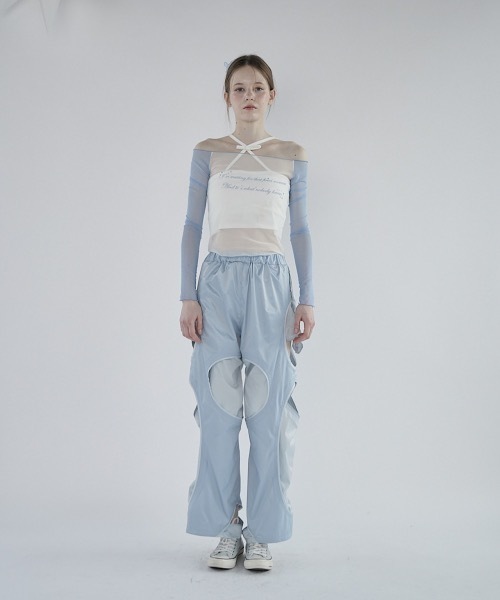 lilLilly（リルリリー）の「チュールオフショルラグランメッシュトップス（Tシャツ/カットソー・レディース・ホワイト/ブラック/ブルー・FREE）」の11枚目の写真