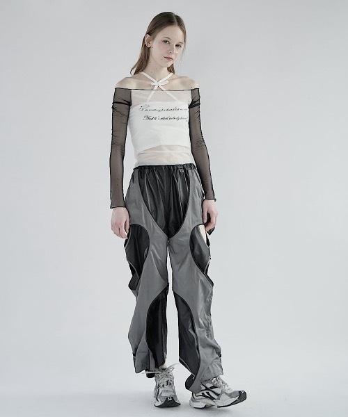 lilLilly（リルリリー）の「チュールオフショルラグランメッシュトップス（Tシャツ/カットソー・レディース・ホワイト/ブラック/ブルー・FREE）」の13枚目の写真