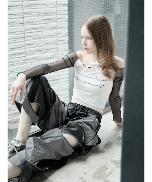 lilLilly（リルリリー）の「チュールオフショルラグランメッシュトップス（Tシャツ/カットソー・レディース・ホワイト/ブラック/ブルー・FREE）」の16枚目の写真