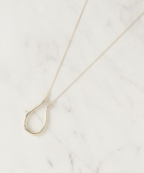 SHOO・LA・RUE（シューラルー）の「ニュアンスUモチーフネックレス（ネックレス・レディース・シルバー/ゴールド/ピンクゴールド・00）」の3枚目の写真