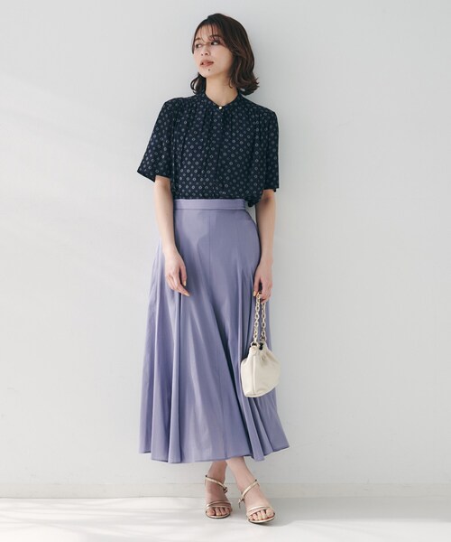 UNTITLED（アンタイトル）の「【セットアップ可能/オンオフ】小紋柄ブラウス（シャツ/ブラウス・レディース・ホワイト系1/ブラウン系1/ネイビー系・00/02/04/44/48）」の19枚目の写真