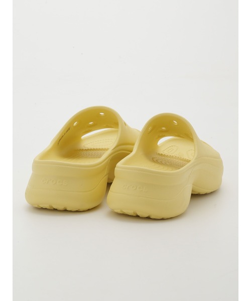 LILY BROWN（リリーブラウン）の「【Crocs for LILY BROWN】Bae Slide（パンプス・レディース・イエロー・24cm/23cm/22cm）」の7枚目の写真