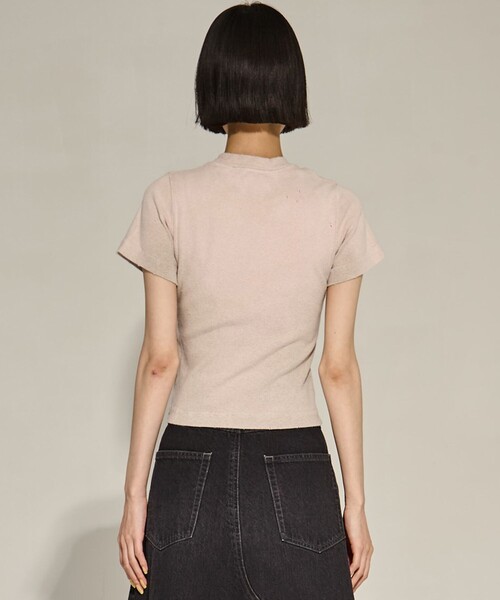 MIHARAYASUHIRO（ミハラヤスヒロ）の「【MIHARA YASUHIRO/ミハラヤスヒロ】SUN FADED MINI TEE/サンフェードミニTシャツ（Tシャツ/カットソー・レディース・ベージュ/ブラック・38/36）」の5枚目の写真