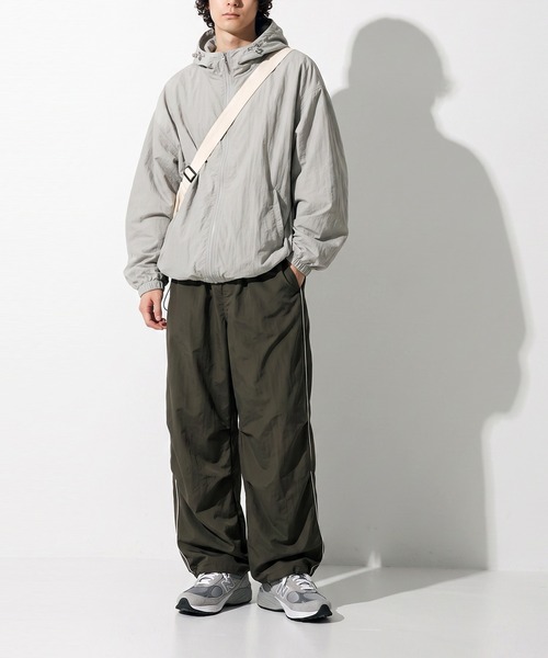 antiqua(アンティカ)の「配色 ダブルライン ワイドパンツ(その他パンツ・レディース・カーキ/ブラック・ONESIZE)」の19枚目の写真